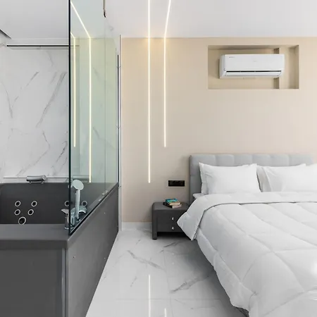 Ophelia By Halu!, Luxury With Hot Tub Thessaloniki